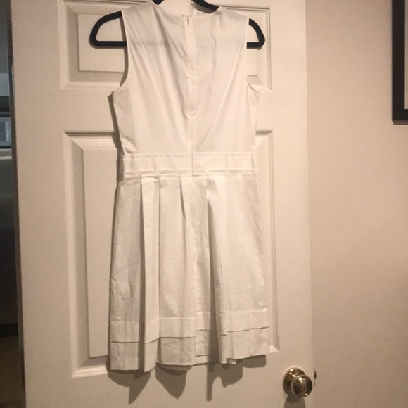 Dress - Picture 3 of 5